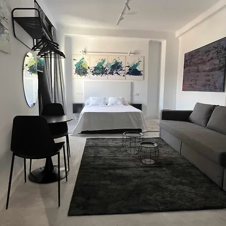 Eneldo Modern & Luxury Апартаменты *