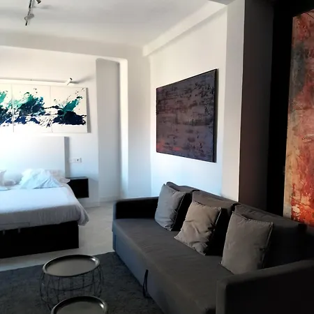 Apartment Eneldo Modern & Luxury